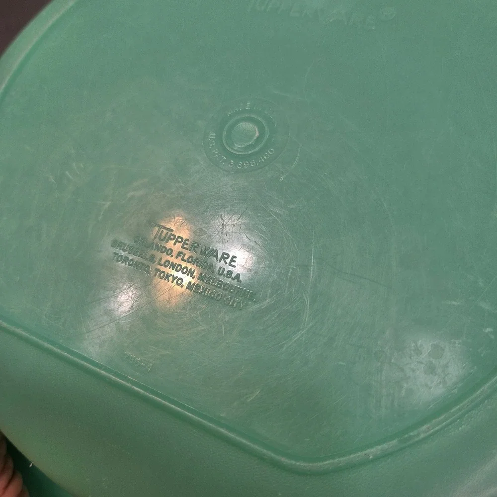 Tupperware Vintage Mint Green Grater Slicer Colander Bowl Lid Retro Kitchenware